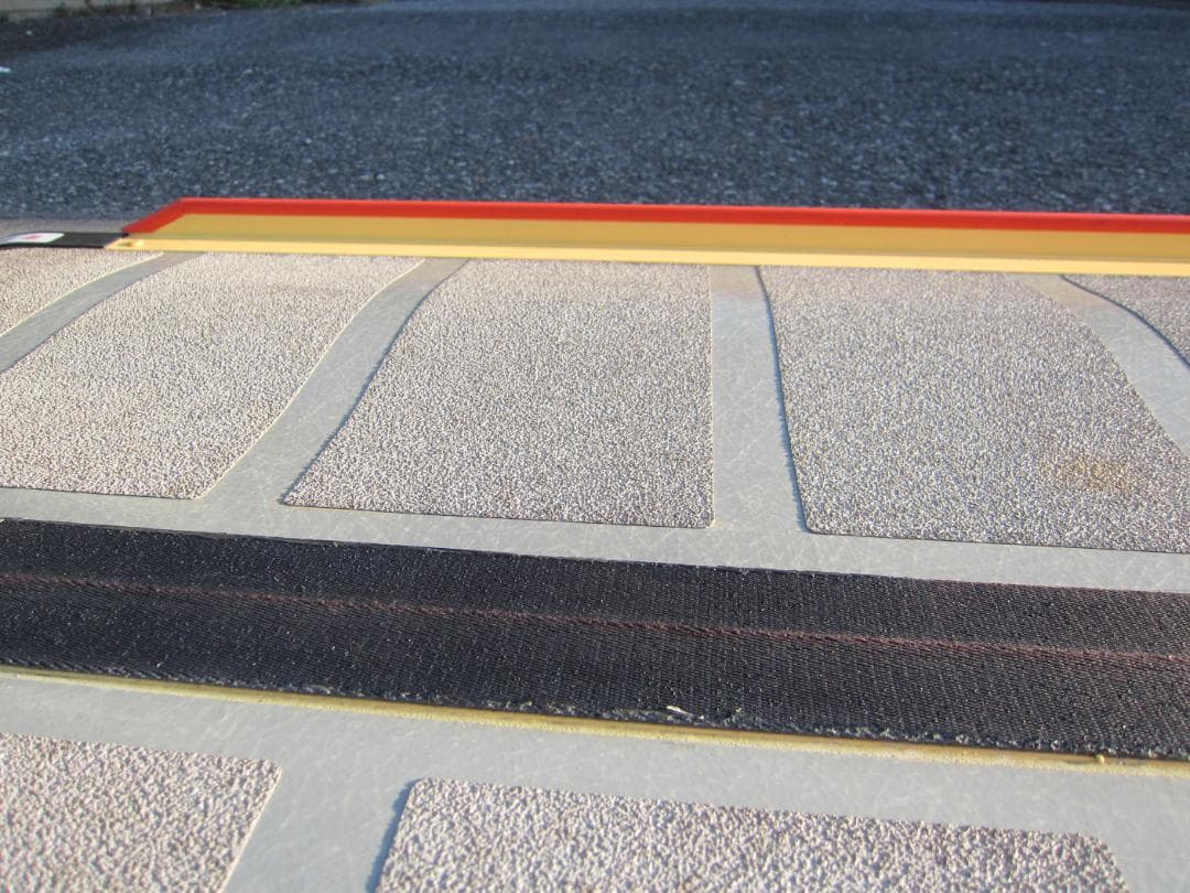 ②超硬膨らみ有 ケアスロープ 2.4M 240cm 高圧洗浄 定価23万 送料込