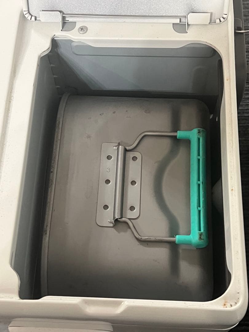 ダイニチ 石油ファンヒー ター FW-72DX42019年製 - メルカリ