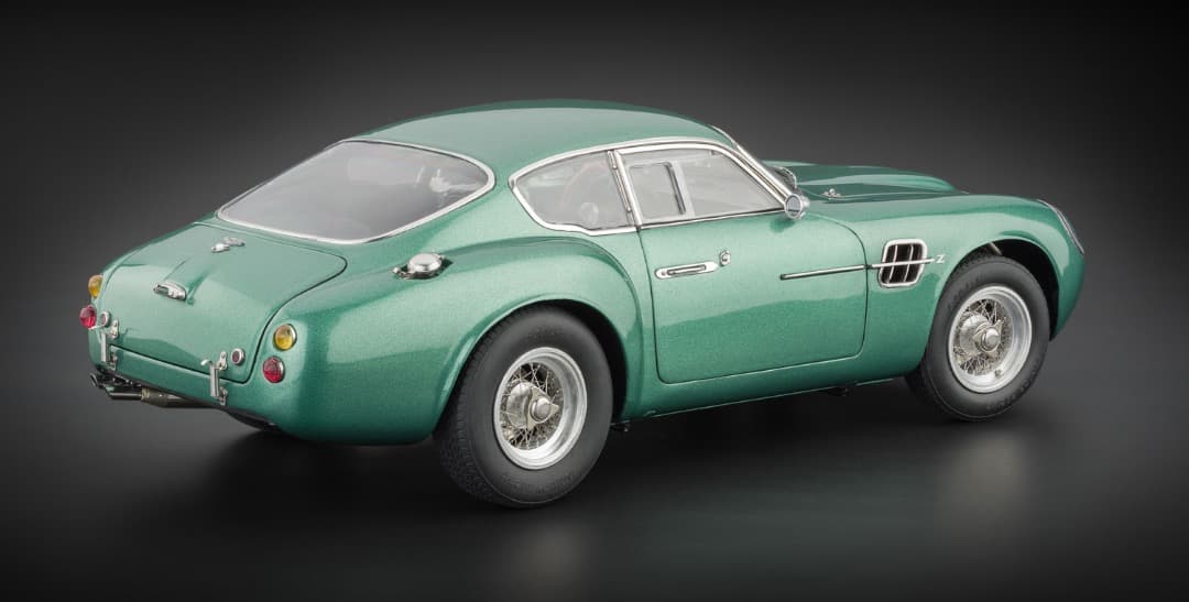 CMC 1/18 アストンマーティン DB4 GTツァガート - メルカリ