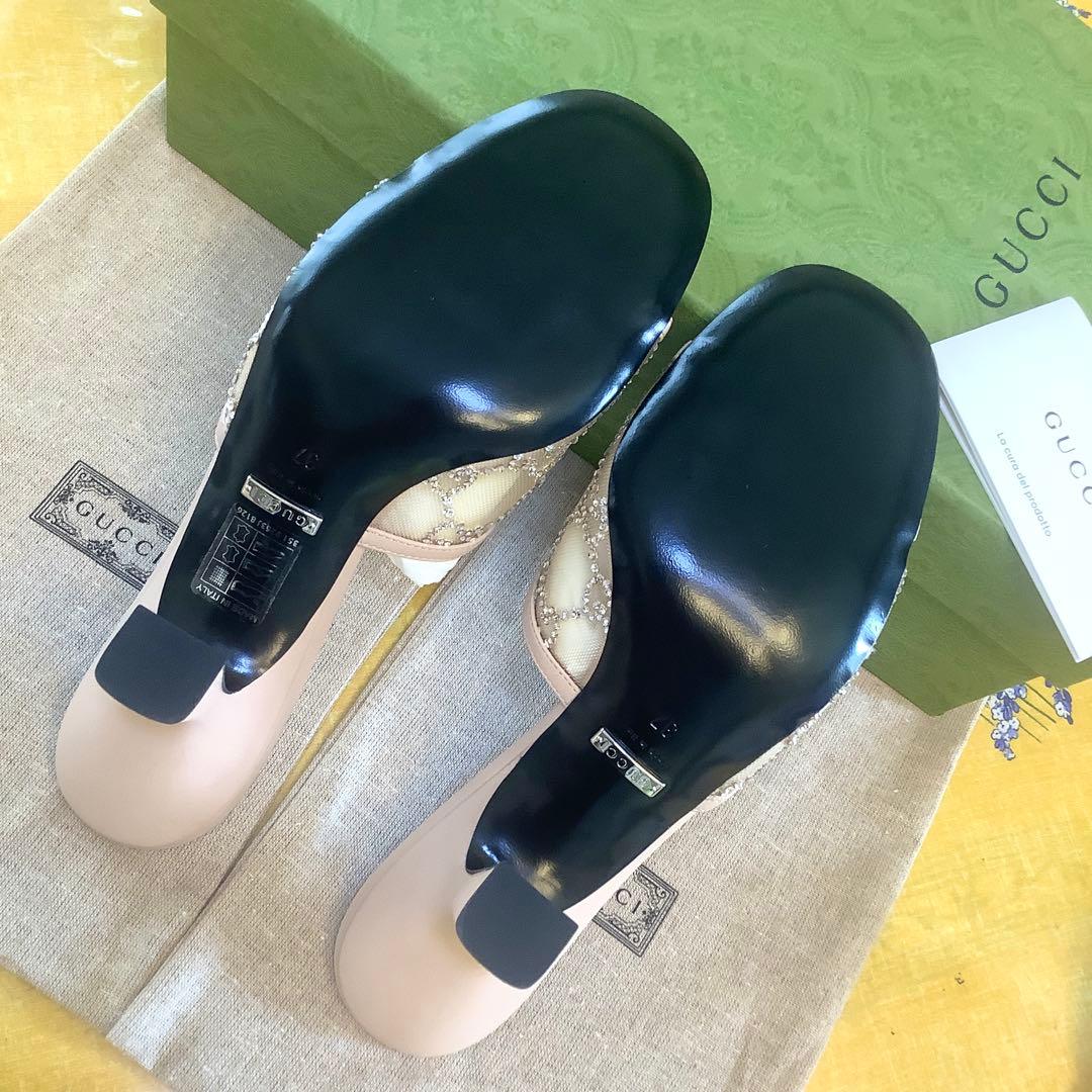 新品! グッチ ダイヤモンドカットクリスタルビジュー GGマーク