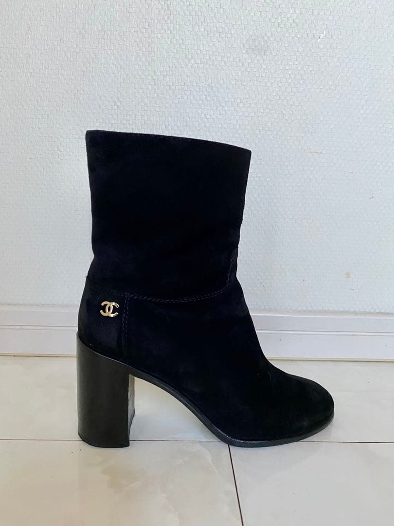 美品 シャネル ブラック ショート ブーツ 黒 38 24.5cm CHANEL