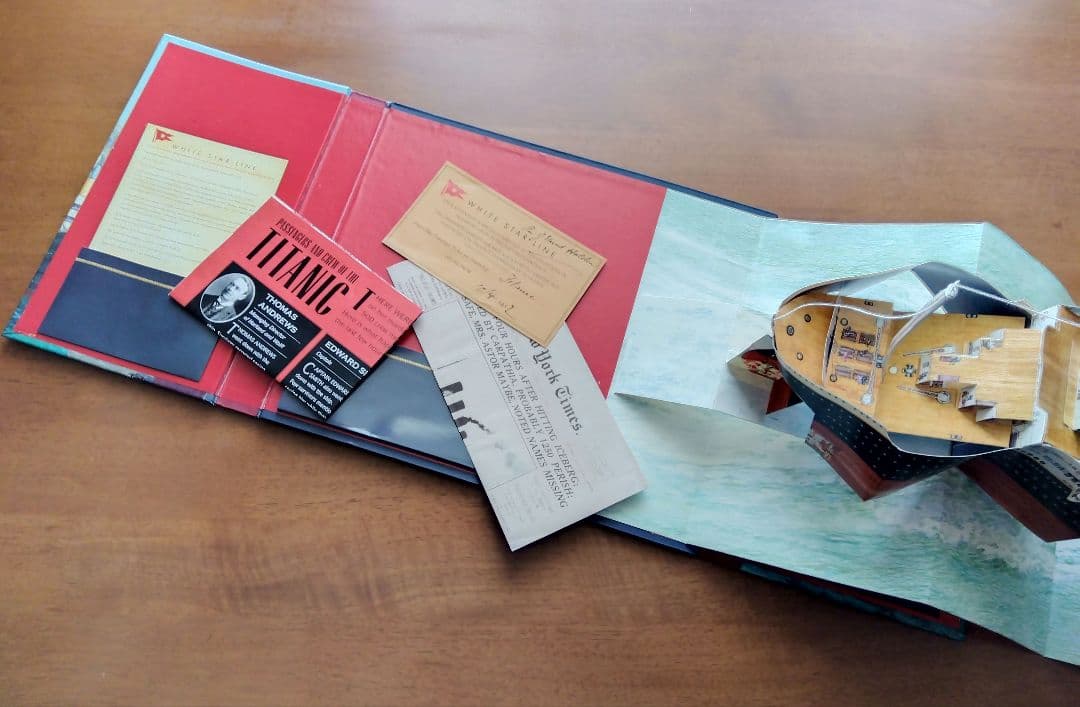 飛び出す絵本【タイタニック】POP-UP TITANIC（洋書） - メルカリ