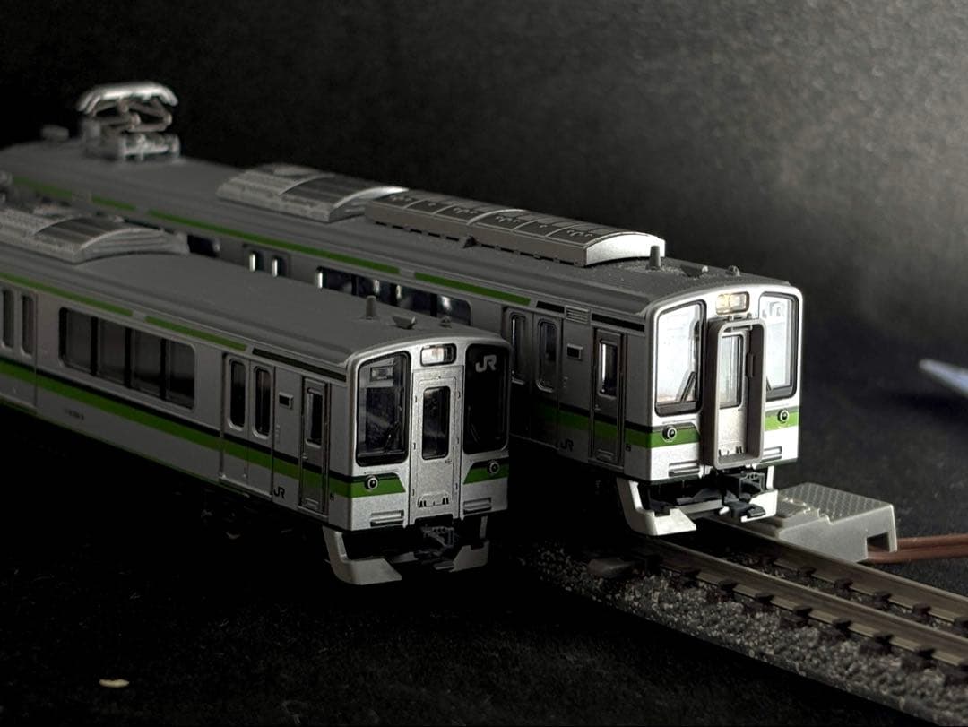 【動作確認済】KATO E127系 0番台 [新潟色] 2両 10-581 Amazon | KATO Nゲージ E127系 0番台 新潟色 2両セット 10-581 鉄道