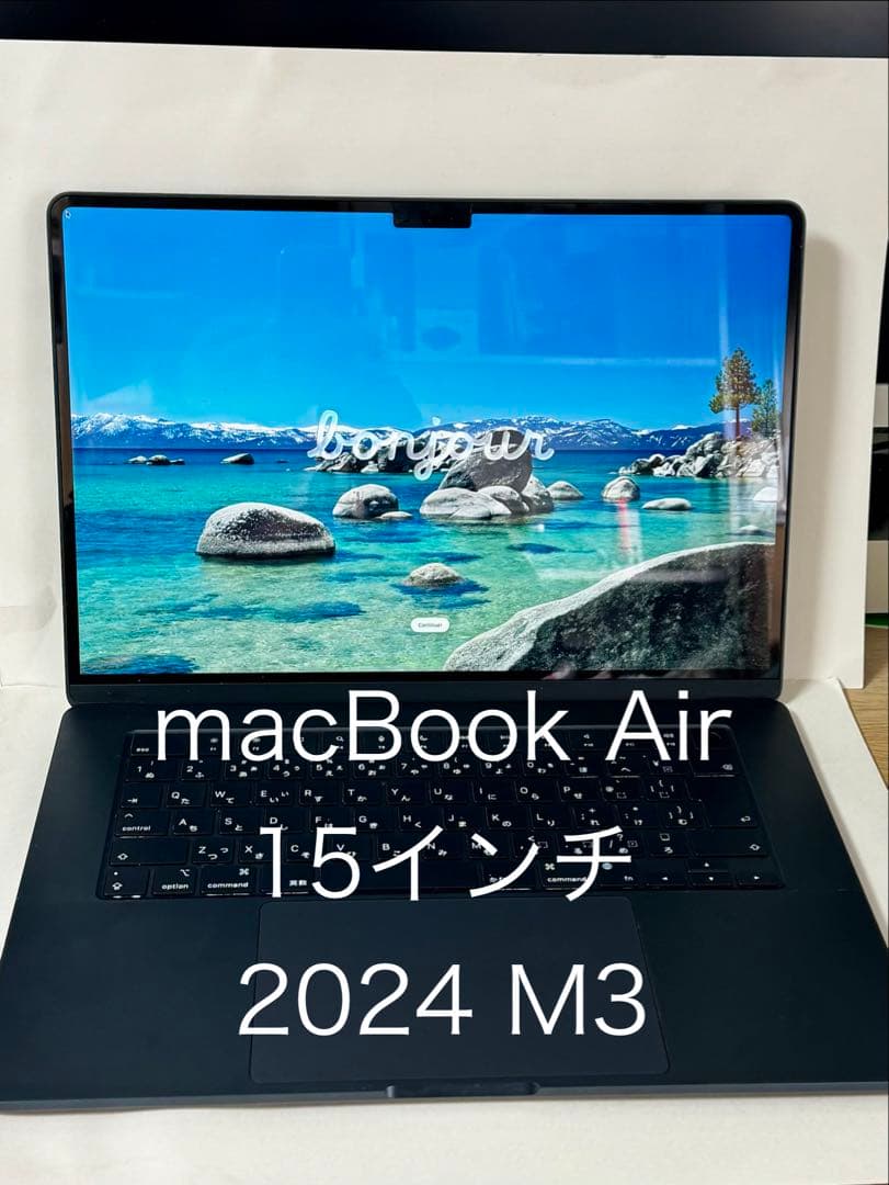 美品 MacBook Air 15インチ 2024 M3 256GB/8GB Amazon.com: Apple 2024 MacBook Air with Apple M3 Chip (15-inch