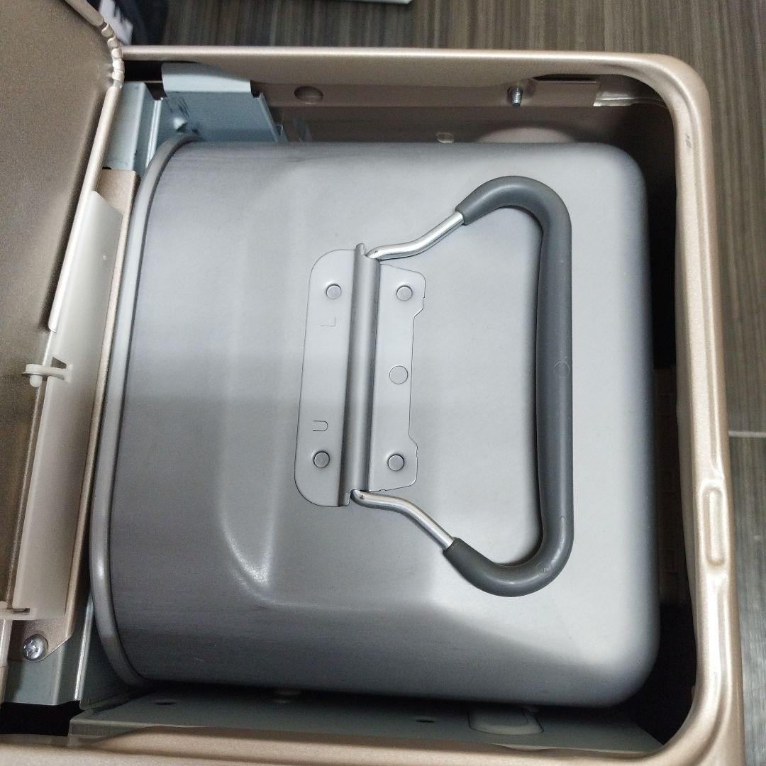 コロナ 石油ファンヒーター FH-G4621BY-W 2021年製 - メルカリ