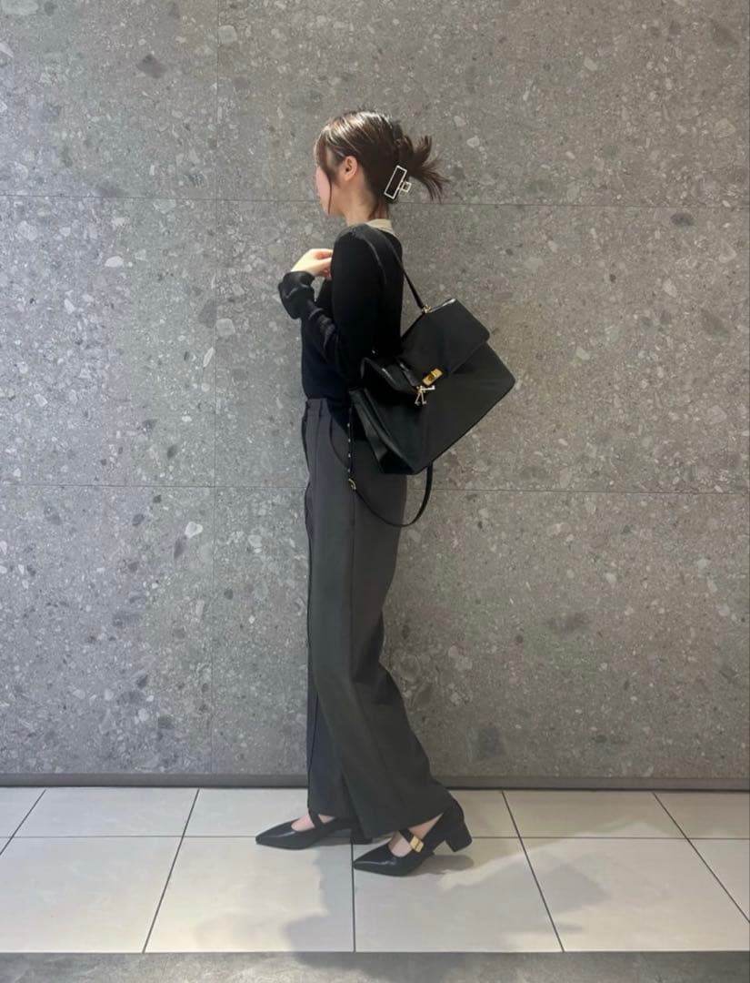 チャールズ＆キース Kerry ケリー トップハンドルサッチェルバッグ