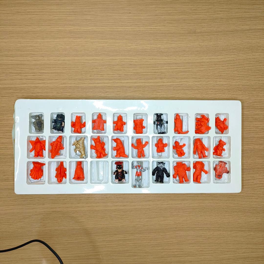 怪獣消しゴムセット ULTRAMAN THE 30 （欠品有） - メルカリ