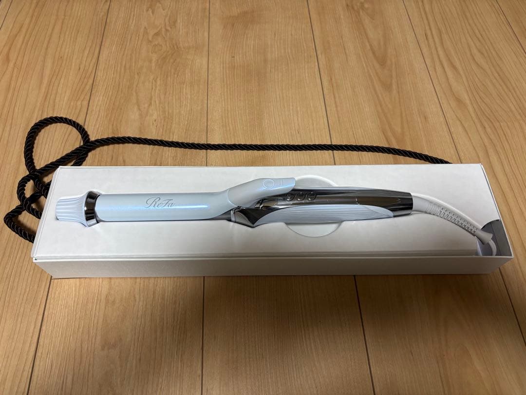 [あず] ReFa カールヘアアイロン ホワイト 26mm rednails web channel / リファ カールアイロン プロ 26mm ホワイト