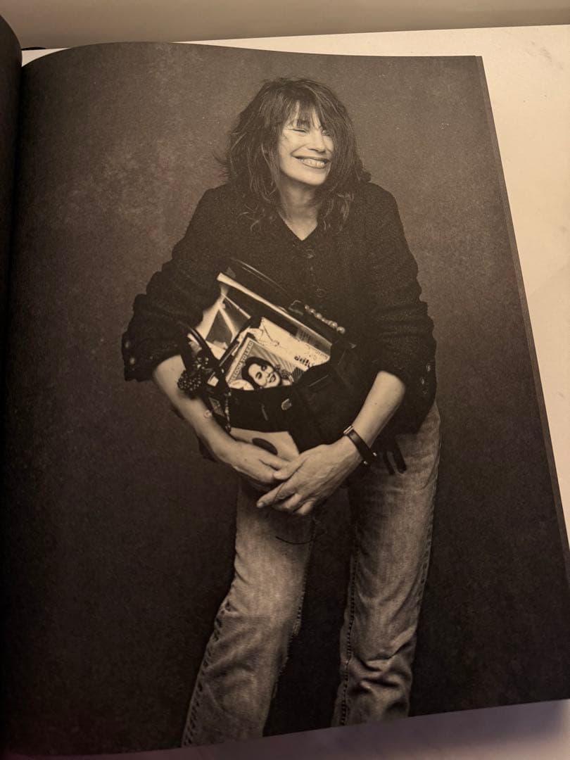 THE LITTLE BLACK JACKET 初版 2012年シャネル 写真集 - メルカリ