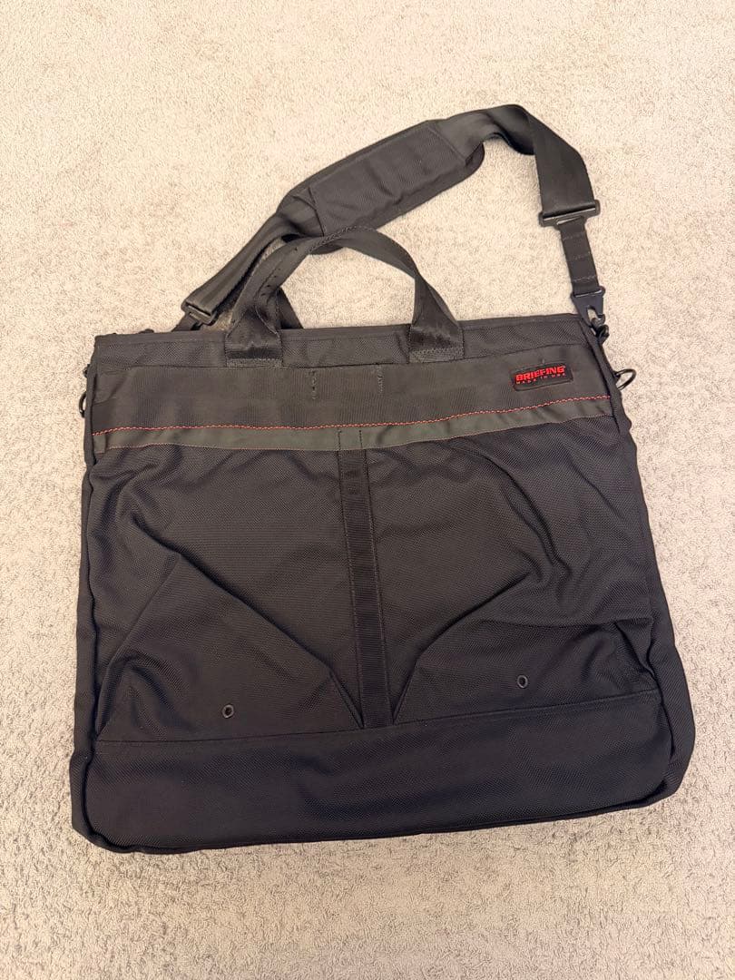 ◆週末限定値下げ◆BRIEFING ヘルメットバッグ 黒 美品　ブリーフィング BRIEFING BRA193T22 STEALTH MW / ブリーフィング ヘルメットバッグ
