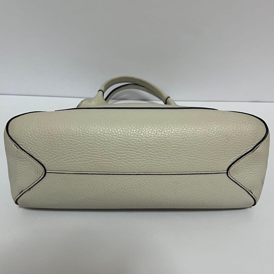 人気✨フルラ ジルダ 2way ショルダーバッグ レザー 現行ロゴ ホワイト