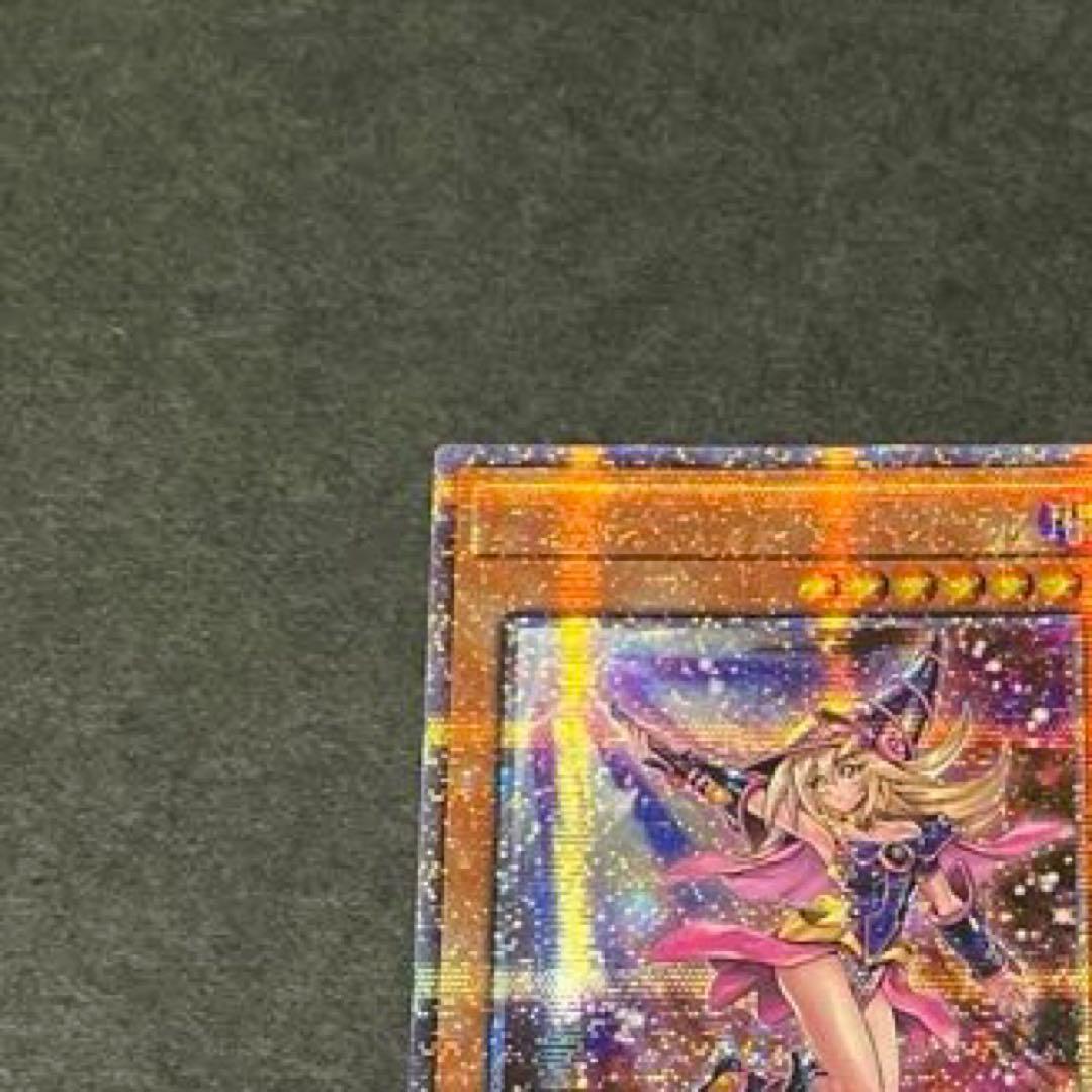 希少！アジア版！ブラック・マジシャン・ガール 25thシークレットレア