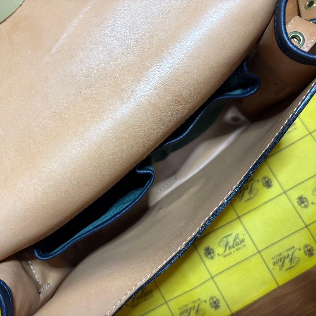 激レア！！【Felisi】 コレクションレザー ショルダーバッグ(ネイビー