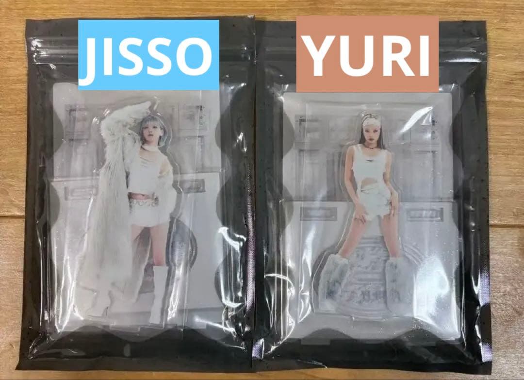 HANA NON STOP アクリルスタンド JISOO ジス YURI ユリ - メルカリ