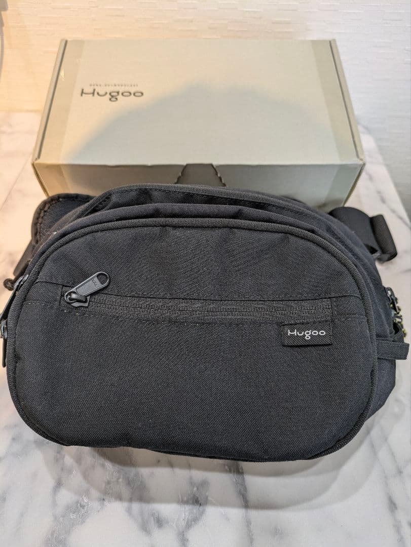 Hugoo ブラック ボディバッグ・ウエストポーチ 楽天市場】ウエストポーチ 幅24 ポリエスター 軽量 黒 ブラック 紺