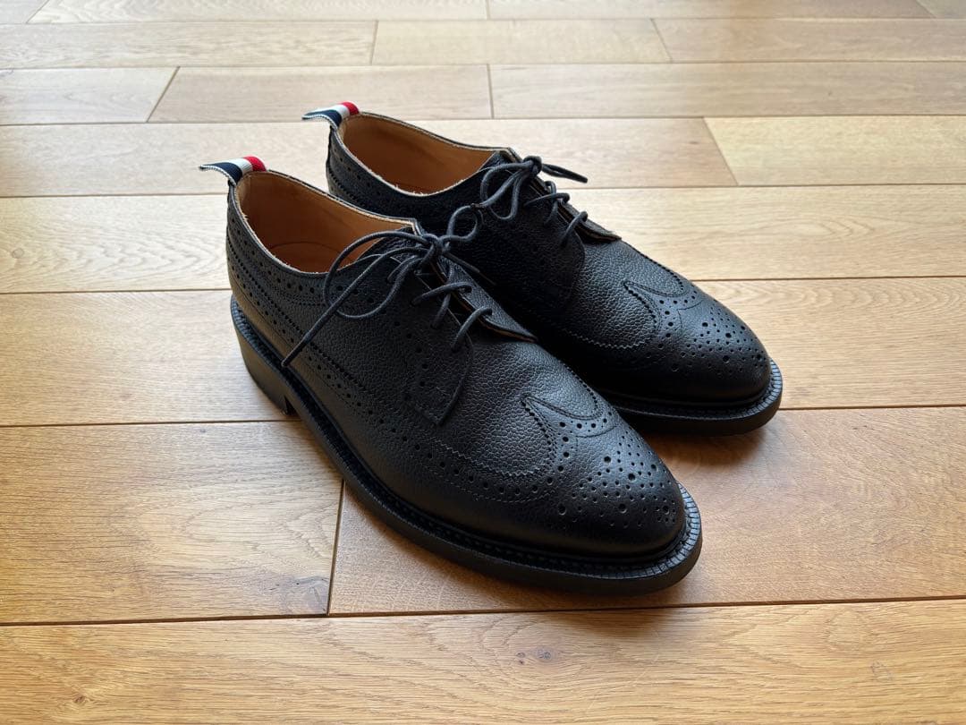 ★美品★Thom Browneレザーソール ロングウィングチップ ブローグ レザーソール ロングウィングチップ ブローグ | Thom Browne