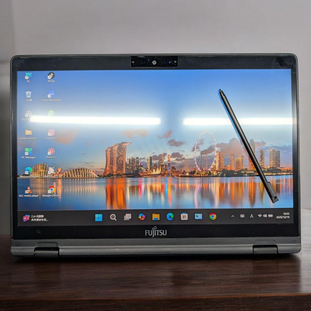 FUJITSU LIFEBOOK U9310X/D Core i5 10310U - メルカリ