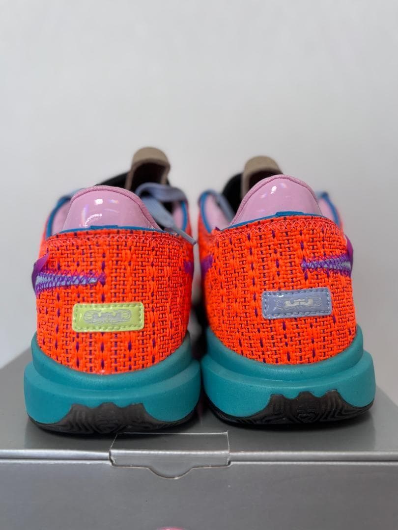 NIKE レブロン 20 DJ5422-800 新品 26cm／26.5cm