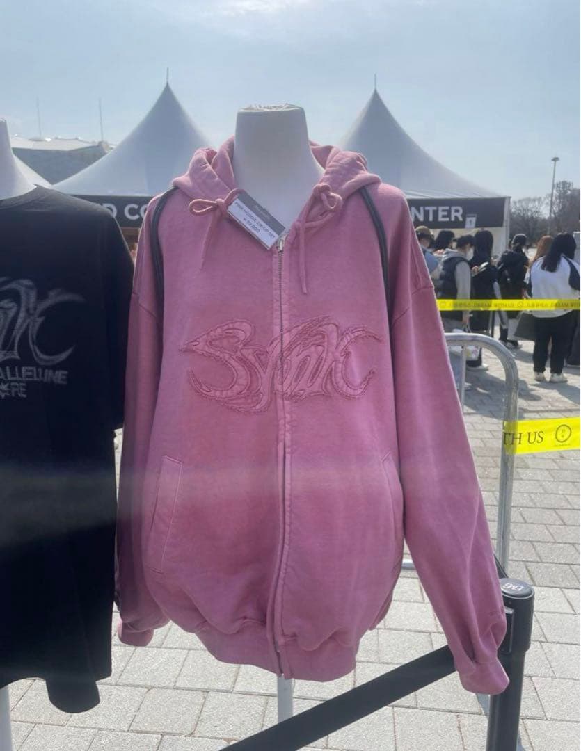 早い者勝ち】 aespa ピンクフーディー パーカー ソウルコン - メルカリ