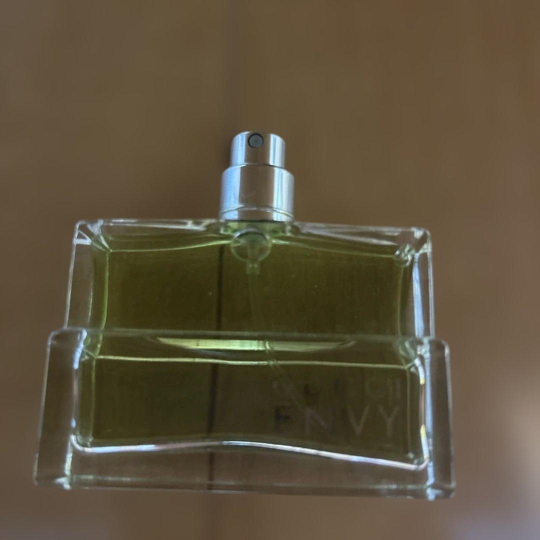 Gucci Envy 香水 グリーン - メルカリ