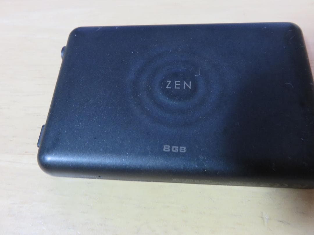 CREATIVE ZEN 8GB デジタルオーディオプレーヤー - メルカリ