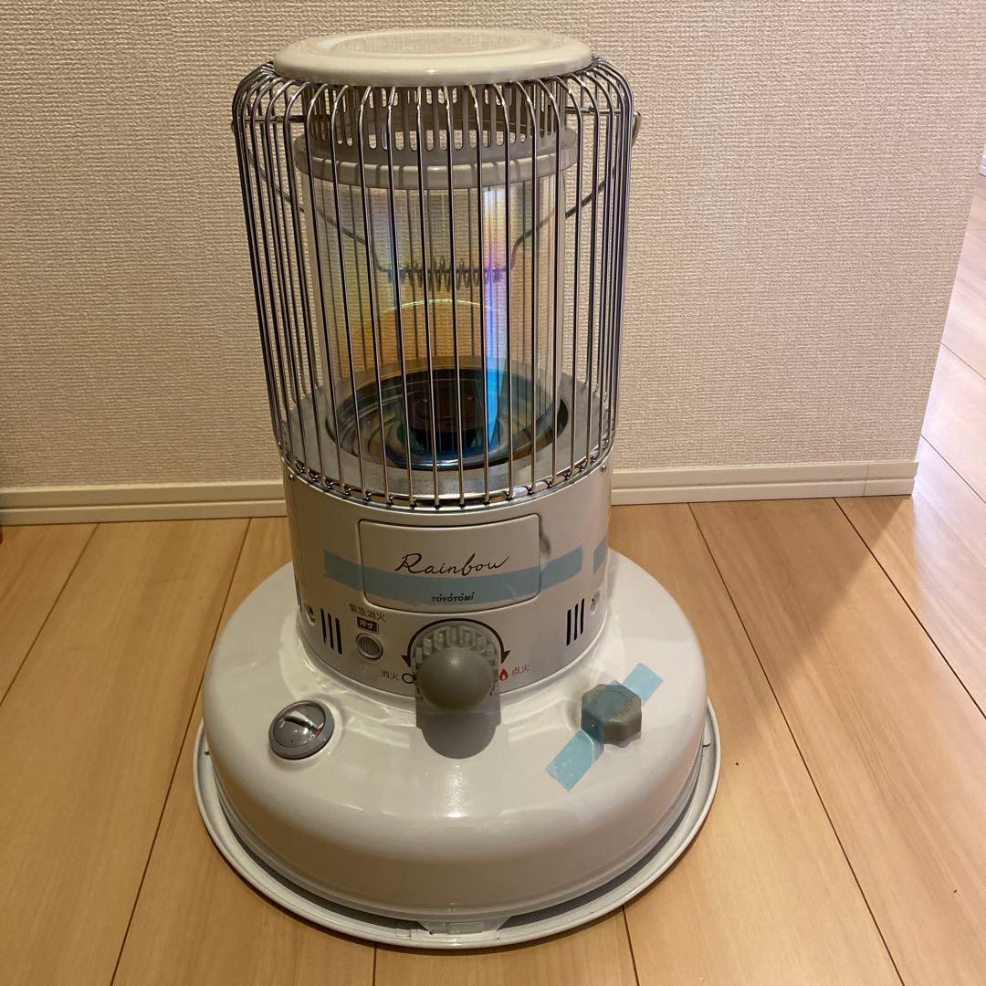 トヨトミ 対流形 石油ストーブ ホワイト RB-2500 対流形石油ストーブ | トヨトミ-TOYOTOMI 公式サイト