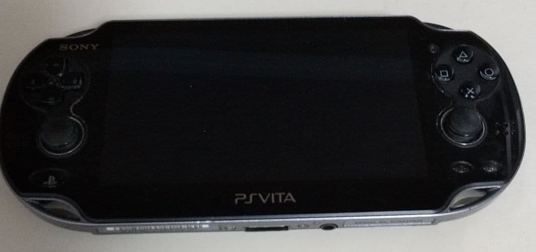 PSVita本体+人気ソフト11本セット Amazon.com: PlayStation Vita Super Value Pack Wi-Fiモデル ブルー