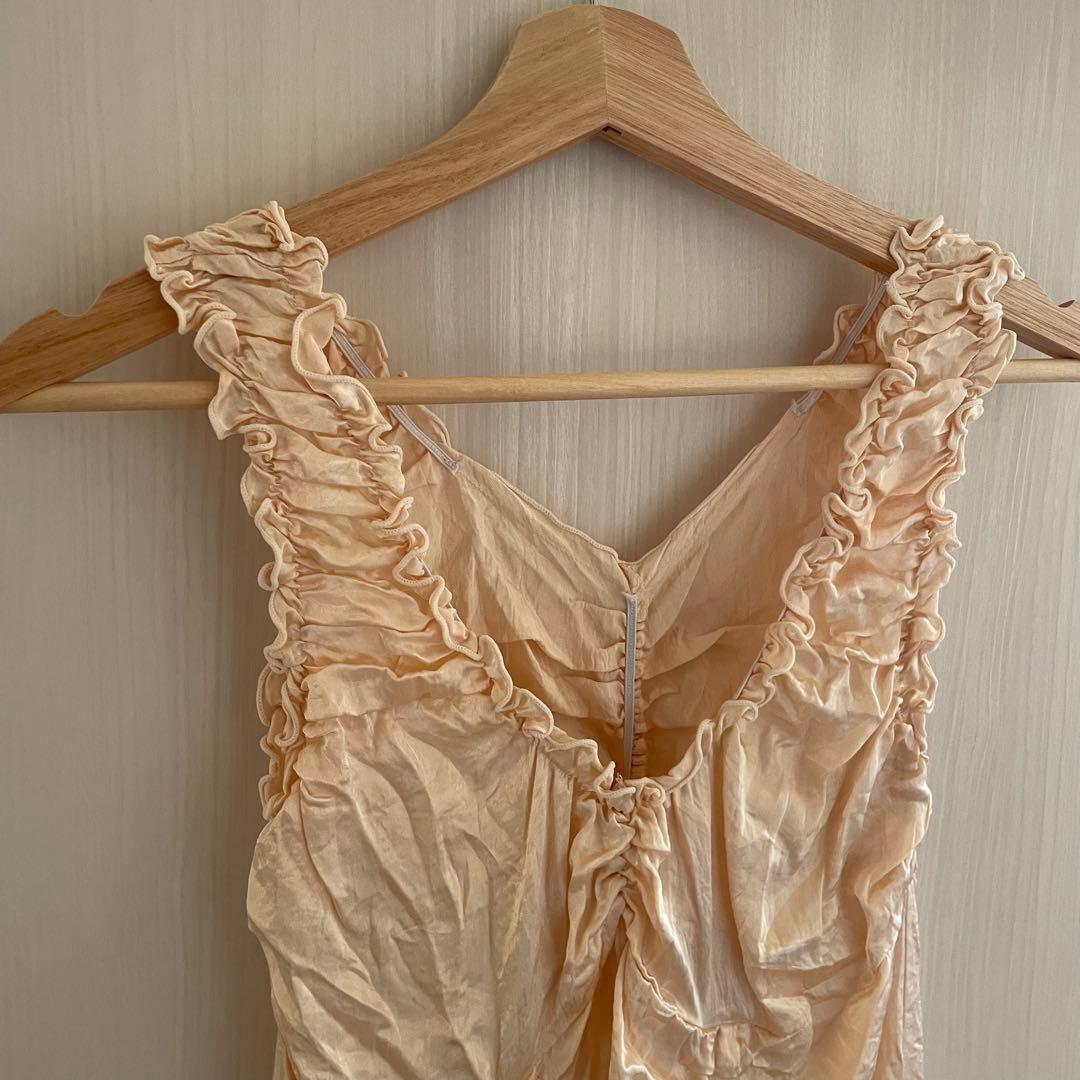 sahara】Gather Shirring Top ベージュ - メルカリ