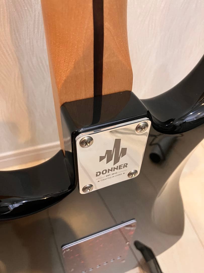 Donner DST-152 エレキギター中古 Donner DST