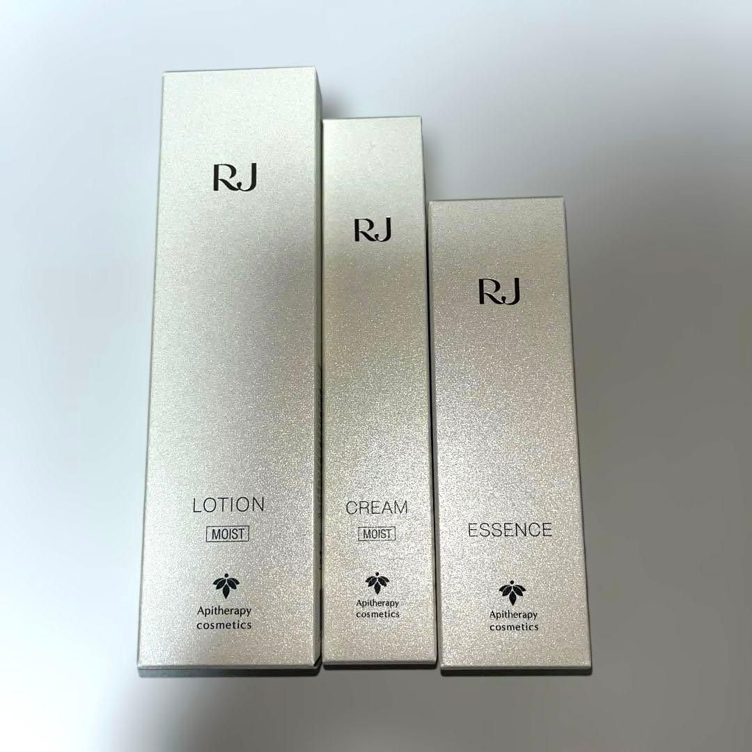 山田養蜂場　RJローション　クリーム　エッセンス　3点セット　しっとり 88468_th_00_.jpg