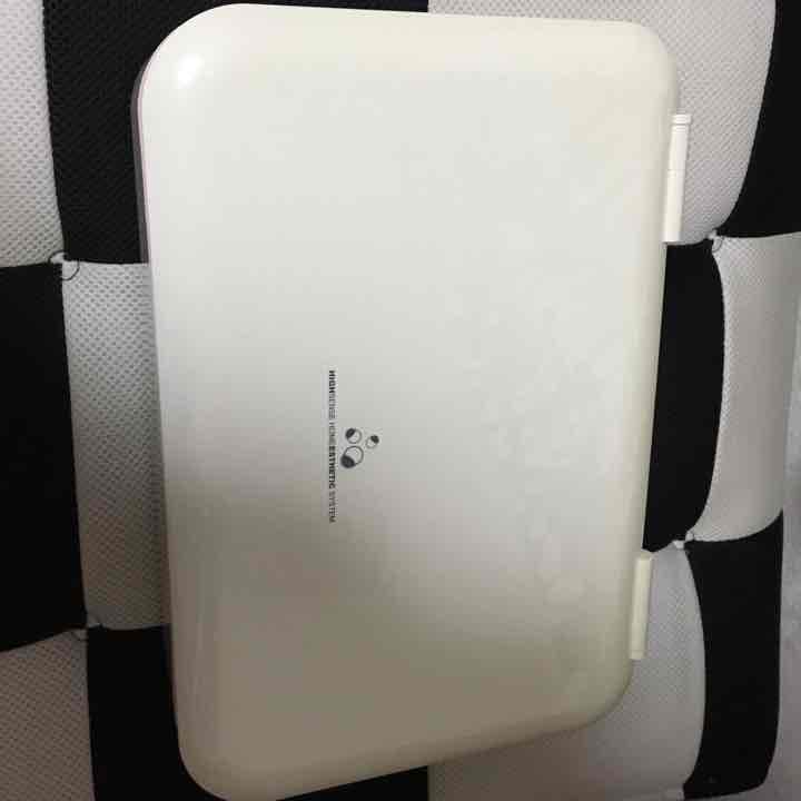 イーモリジュ★自宅で簡単に出来る脱毛‼︎ 楽天市場】脱毛器 無痛脱毛 自動照射 60万発9段階 全身適用 VIO対応