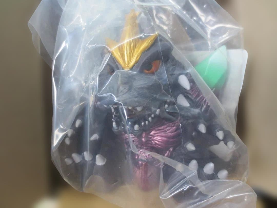 東宝怪獣シリーズ 鎮座獣 スペースゴジラ グラビ・トルネードver