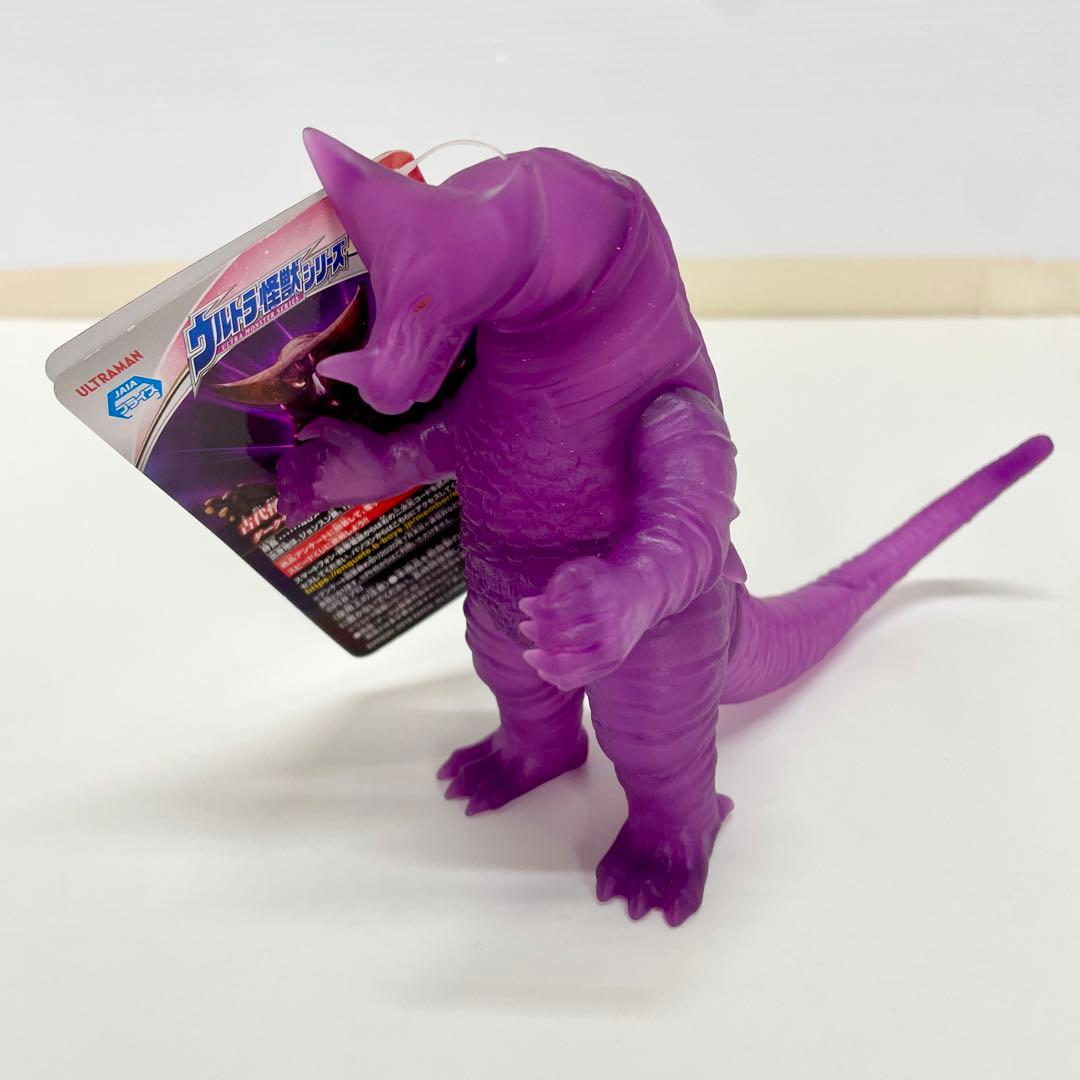 タグ付き 古代怪獣 ゴモラ ダークサンダーエナジー凶暴化ver. ソフビ