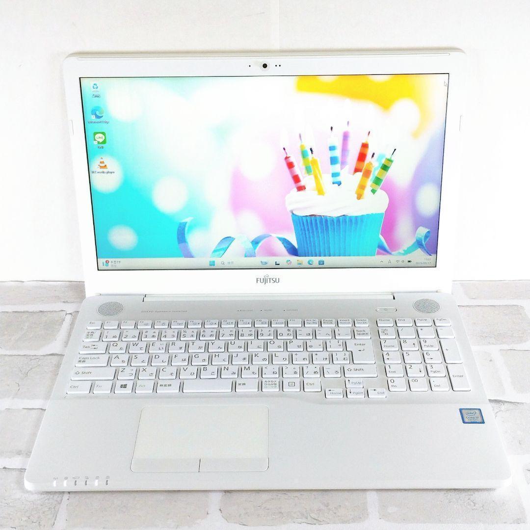 美品✨1TB✨Corei7✨フルHD✨最新Win11✨ノートパソコン カメラ付