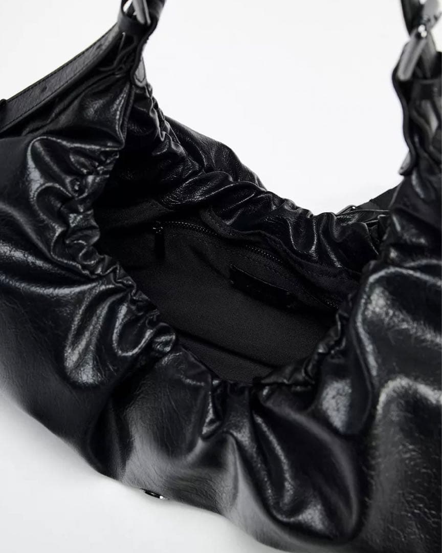 ZARA ギャザー&バックル マキシバケットバッグ ブラック ショルダー