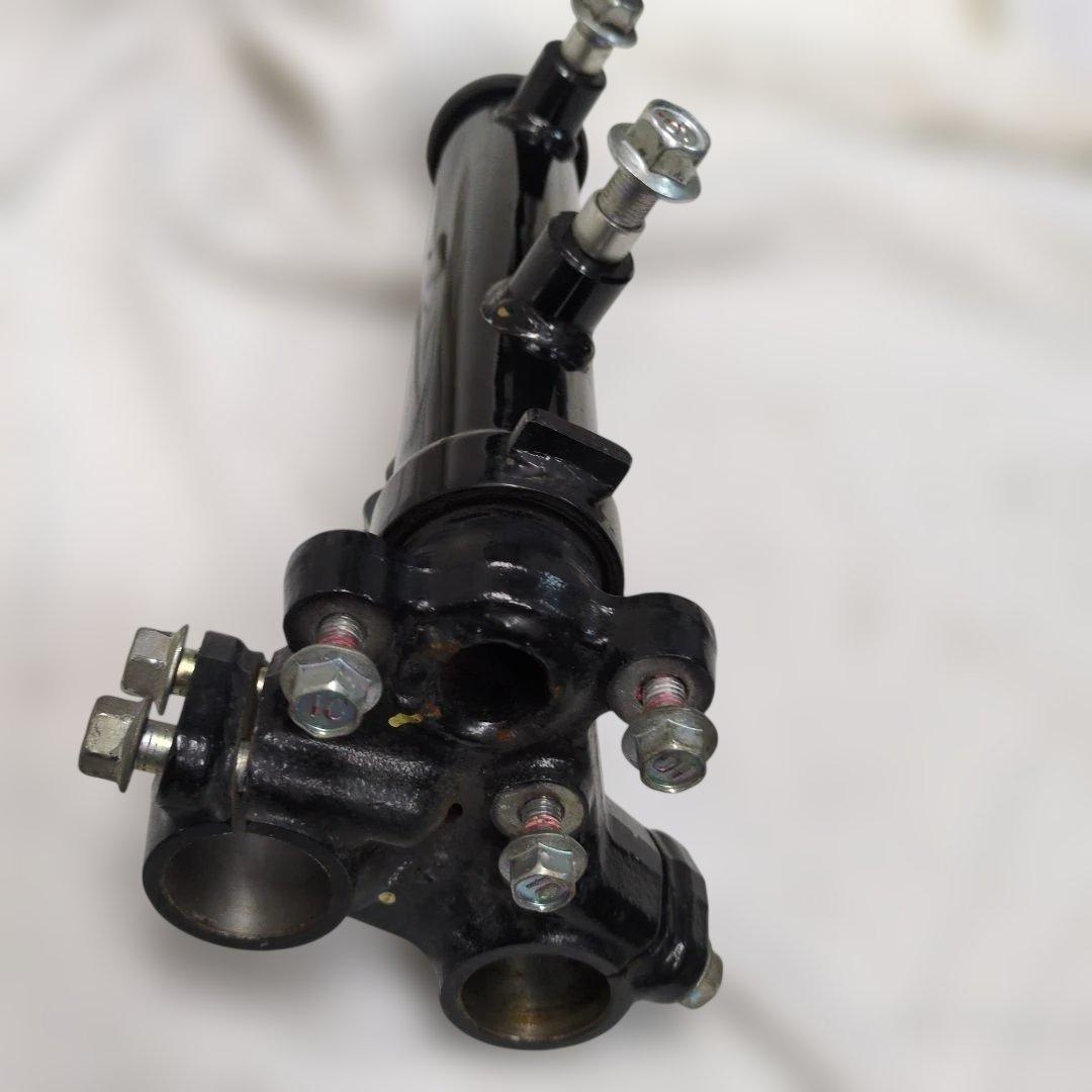 momentさん専用 ヤマハ トリシティ125 フロントフォーク左右 - メルカリ