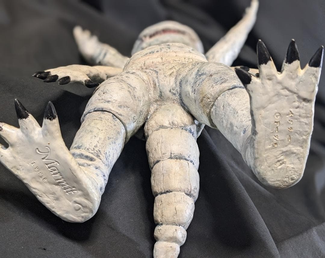 バクラー「スペクトルマン」登場怪獣（マーミット）塗装済完成品ビニパラ金剛