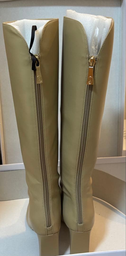 polaura ロゴジップスクエアトゥロングブーツ - メルカリ