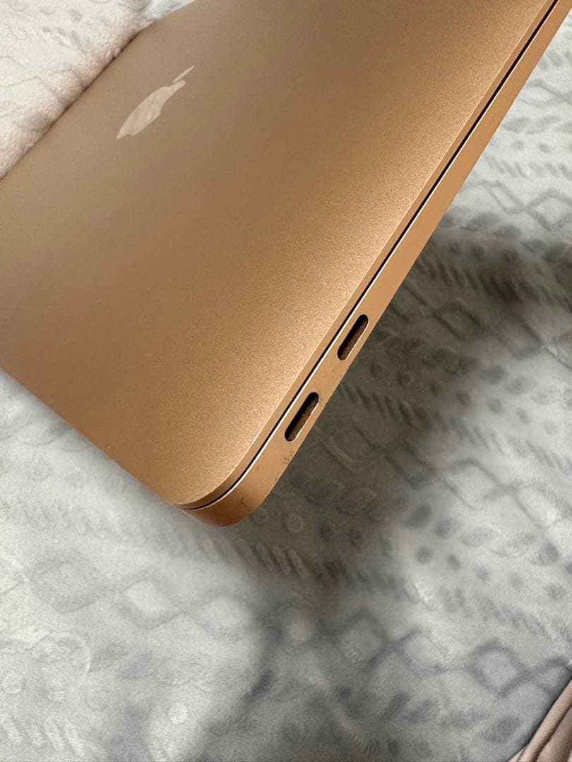MacBook Air M1 8GB 256GB 13インチ ゴールド - メルカリ