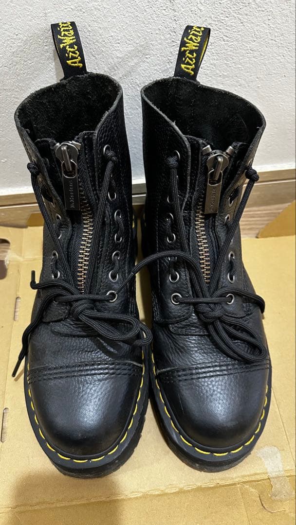 hyde着 ドクターマーチン ブーツ シンクレア - メルカリ