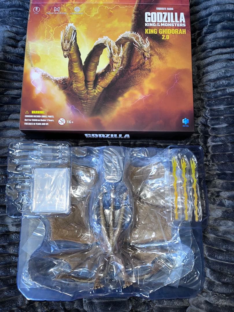 HIYATOYS キングギドラ(2019)アクションフィギュアVer.2.0 - メルカリ