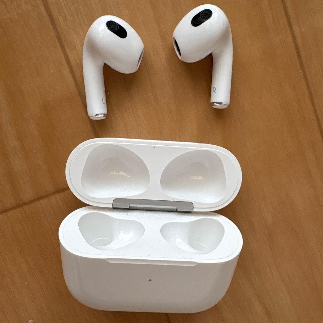 AirPods（第3世代）Lightning - メルカリ