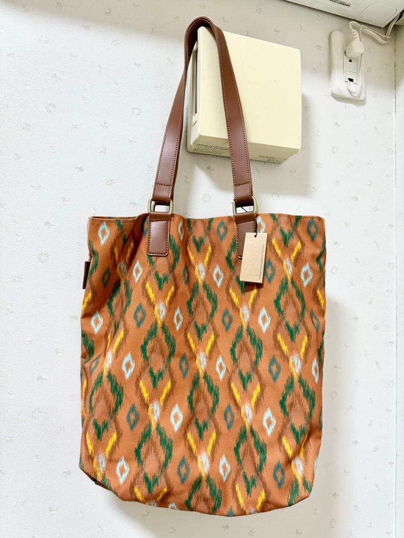 スターバックス　インドネシア　16周年限定　イカット織り　トートバッグ 中】新品未使用 スターバックス トートバッグ Starbucks スタバ スパン