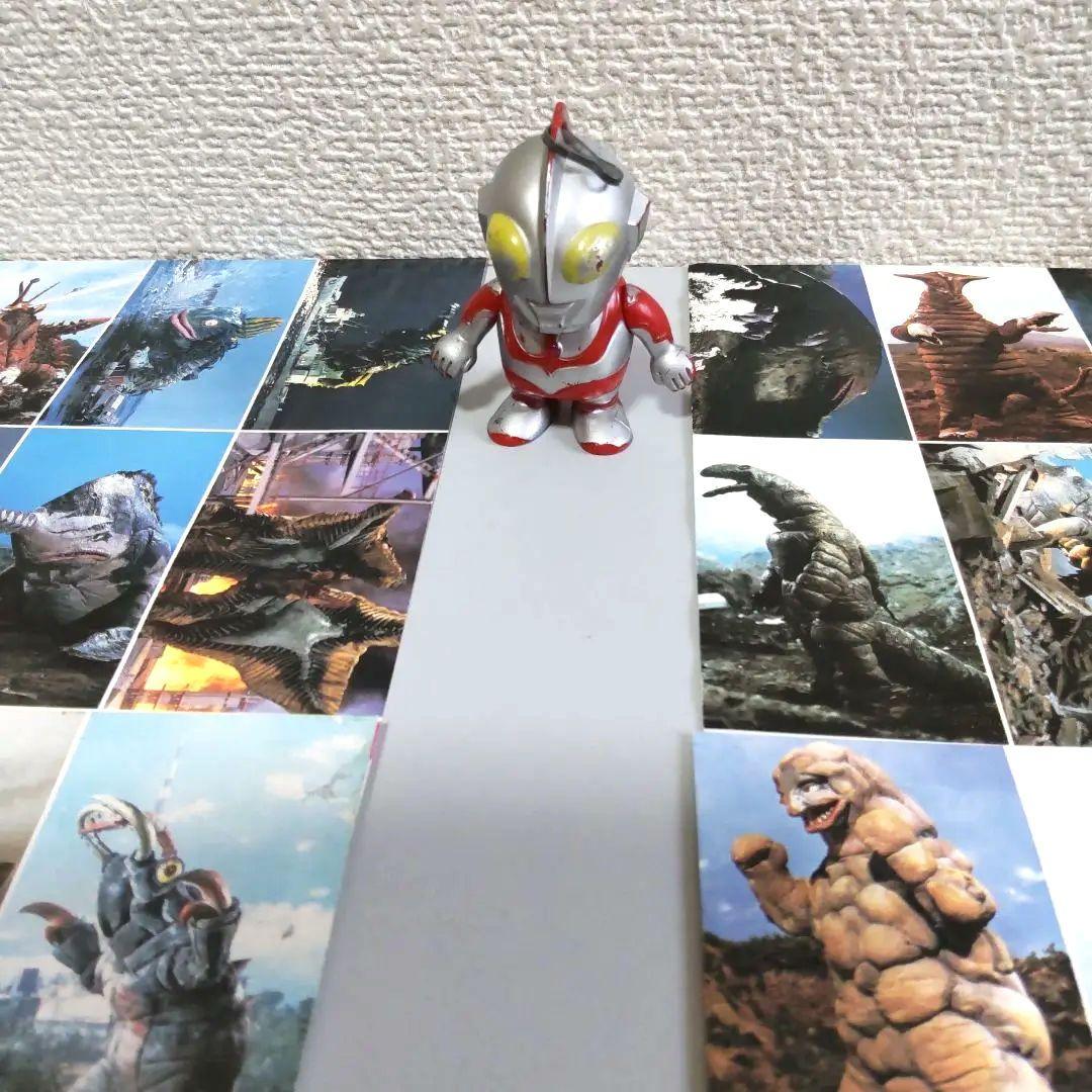 ウルトラ怪獣ひみつ図解大百科 カード ウルトラマン倶楽部 カッとび