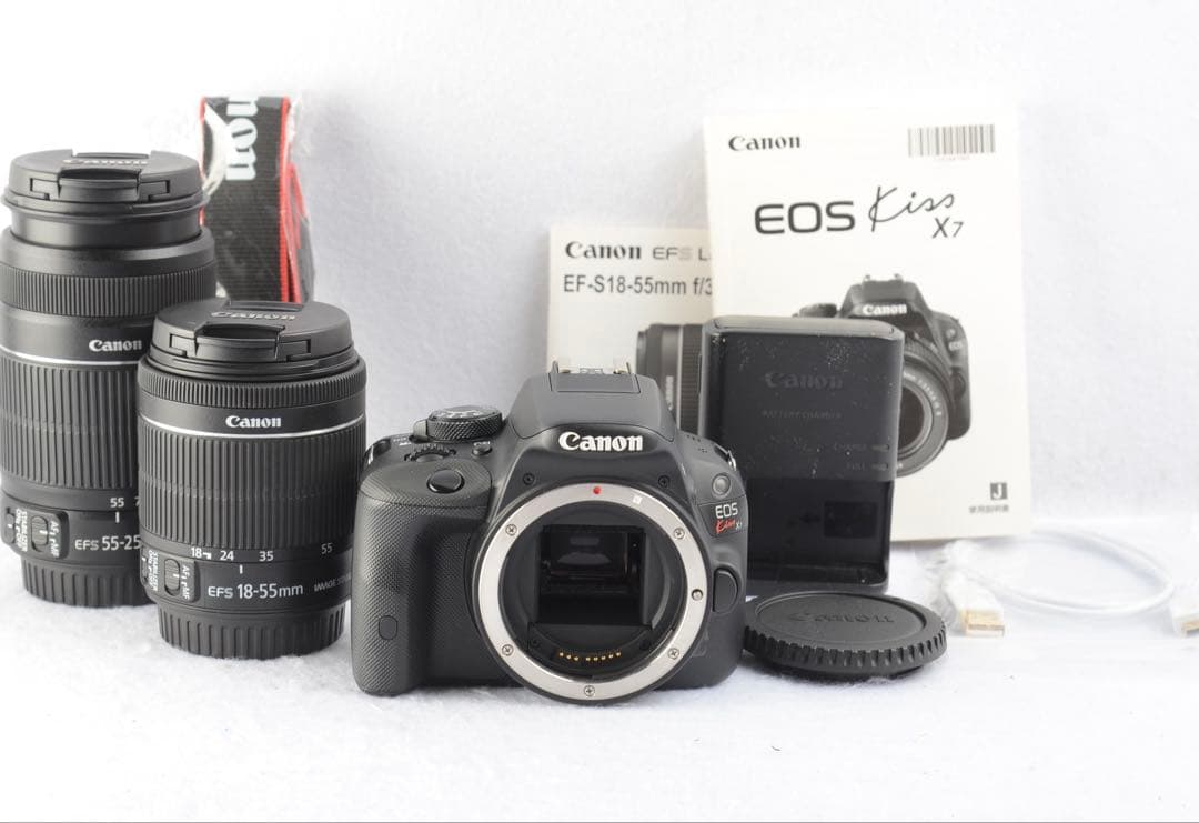 ■ 美品 ■ キヤノン　Canon kiss x7 ダブルズームキット キヤノン EOS Kiss X7 ダブルズームキット | デジタル一眼レフ