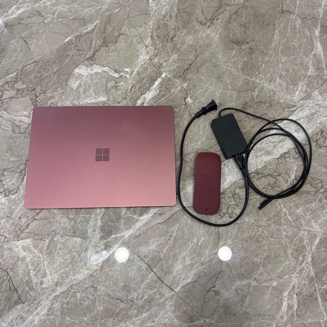 Microsoft Surface Laptop i5 バーガンディ Amazon.com: Microsoft Surface Laptop 2 (Intel Core i5, 8GB RAM
