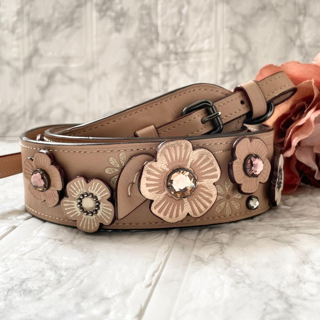 極美品✨COACH コーチ ティーローズ フラワー　ショルダーストラップ COACH（コーチ） ショルダーストラップ ティーローズフラワー レザー