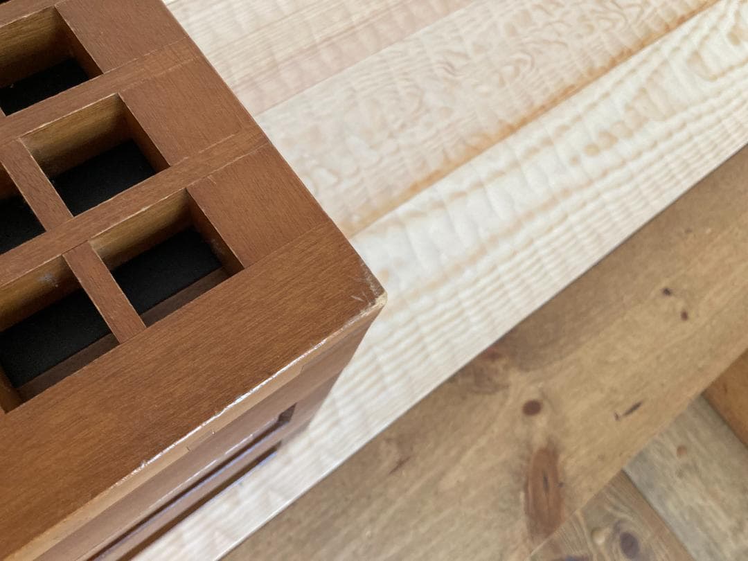 ベラート Bellato テトラ Tetra コーヒーテーブル - メルカリ