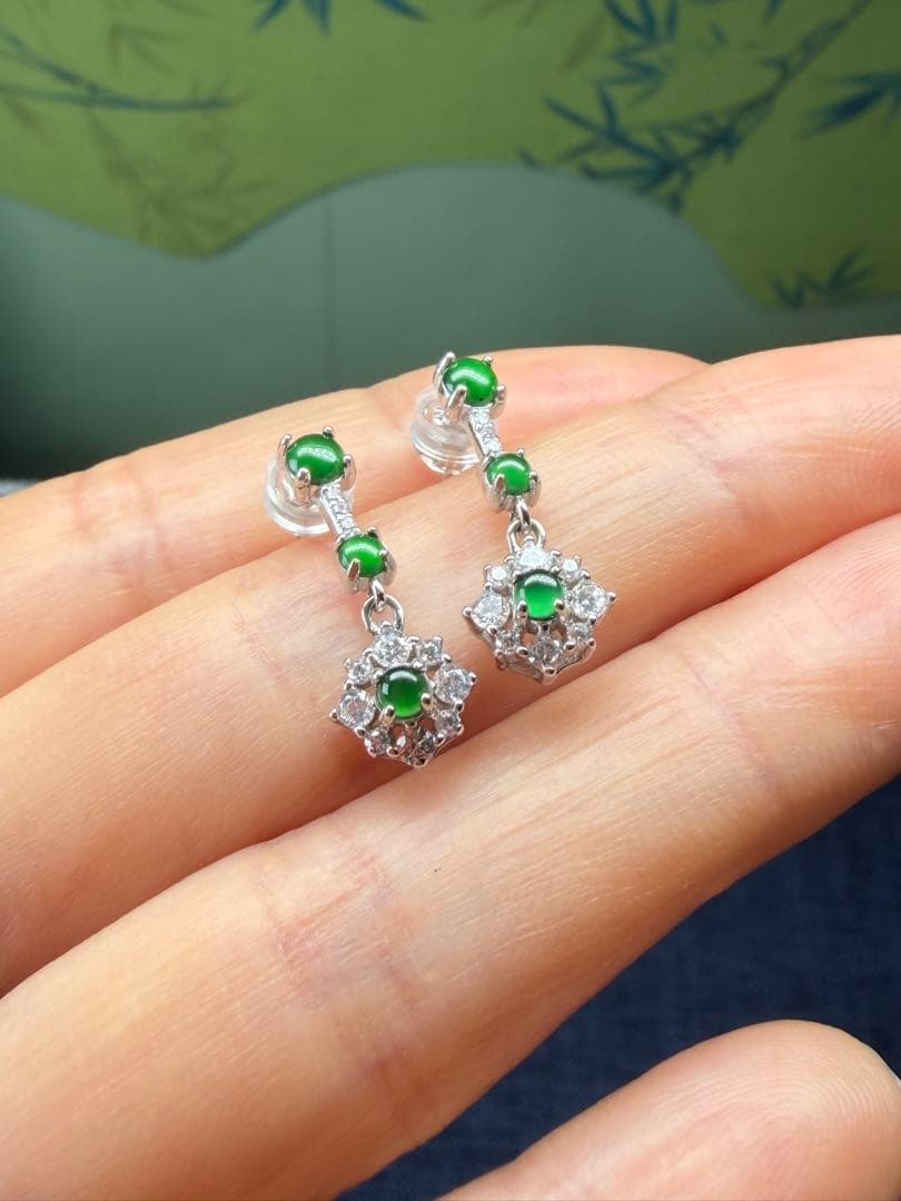 豪華版‼️天然本翡翠 極上ロウカン質翡翠、国標級S925氷陽緑ピアス