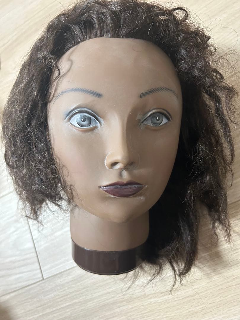 縮毛矯正練習用ウィッグナオミ 新縮毛矯正練習ウィッグ アフロヘアー | 梅田・西梅田の美容室